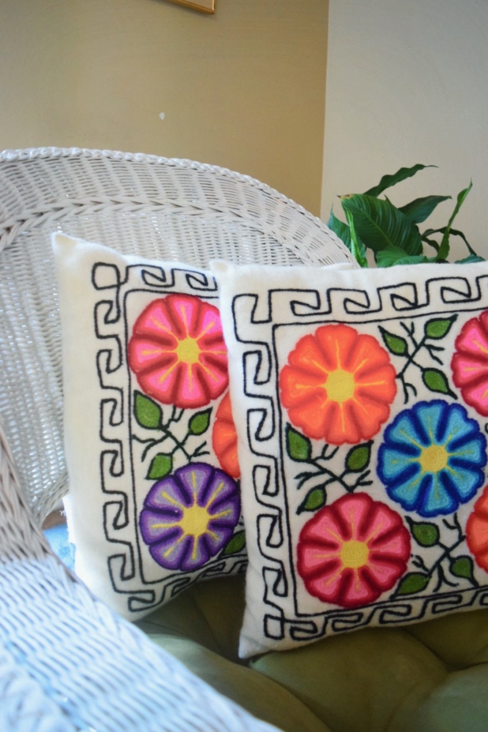 travel gift guide samira navas